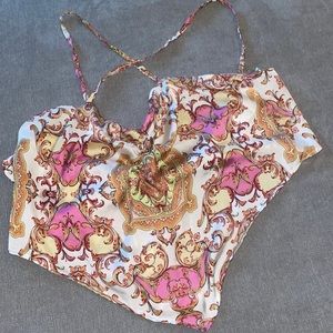 Rue21 Women’s Bandana Style Top